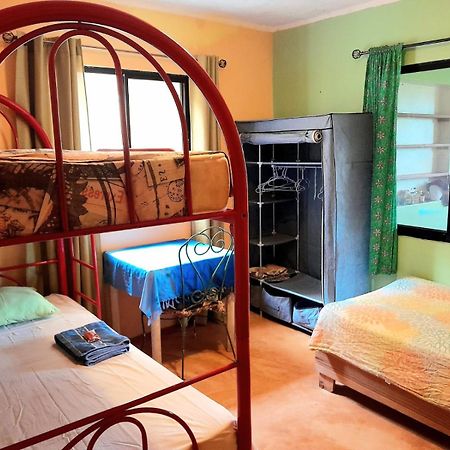 La Hacienda Hostel Las Galeras Bagian luar foto