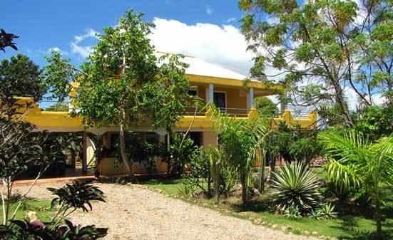 La Hacienda Hostel Las Galeras Bagian luar foto