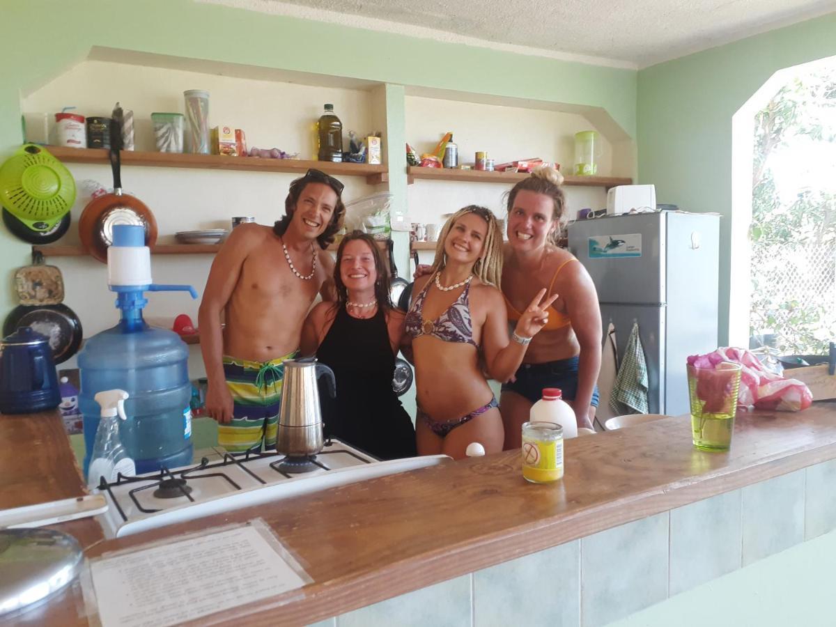 La Hacienda Hostel Las Galeras Bagian luar foto